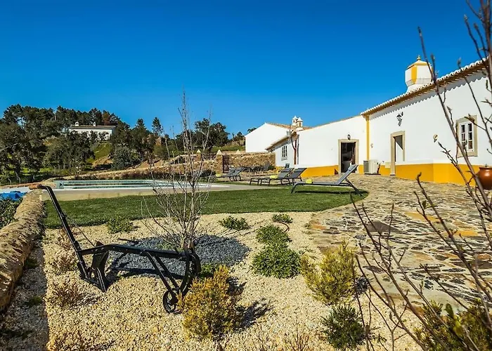 Casa Do Poco 度假居 楼尔