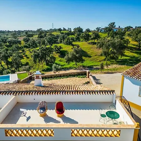 Дом отдыха Casa Do Poco *